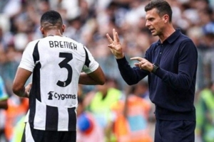 布雷默告别莫塔：感谢教练和你的助手！衷心祝愿你在未来一切顺利