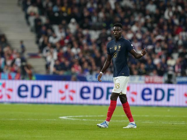 1663928888399002887.jpg 1663928885.jpg